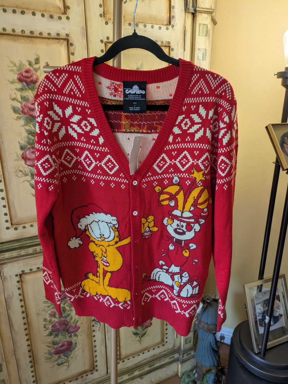 Garfield x Holiday Graphic Red Cardigan Sweater Sz S